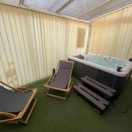 Houdarling Et Hammam Jacuzzi Et Sauna *