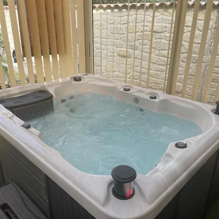 Houdarling Et Hammam Jacuzzi Et Sauna